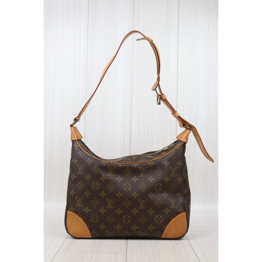 Good ( Rank AB)｜LV Monogram Boulogne 30 Shoulder Bag ｜VT25030125