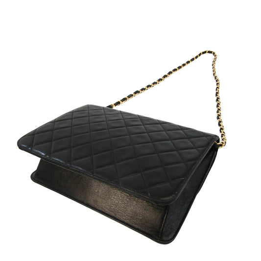 CHANEL Matelasse Shoulder Bag