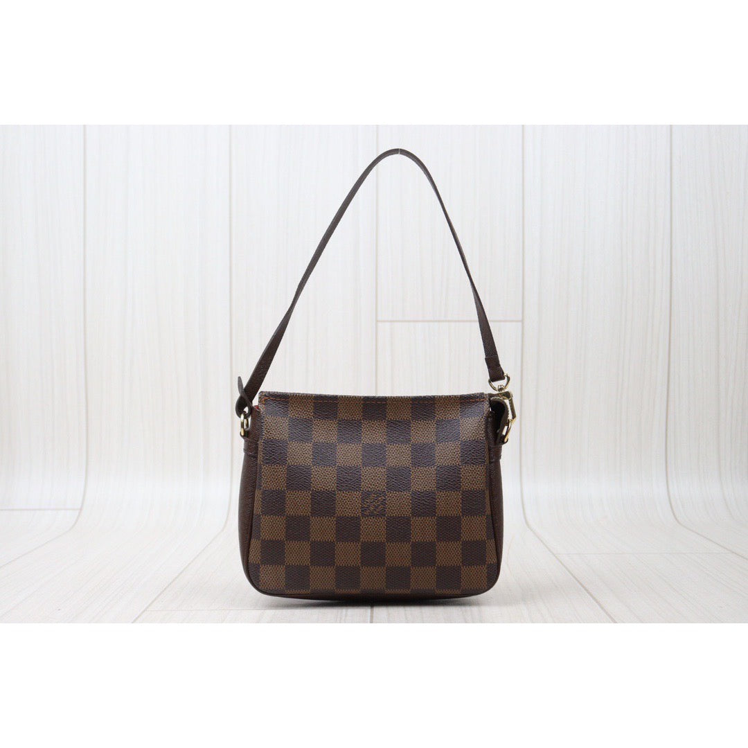 Rank SA ｜ LV Damier Truth make up ｜24053009