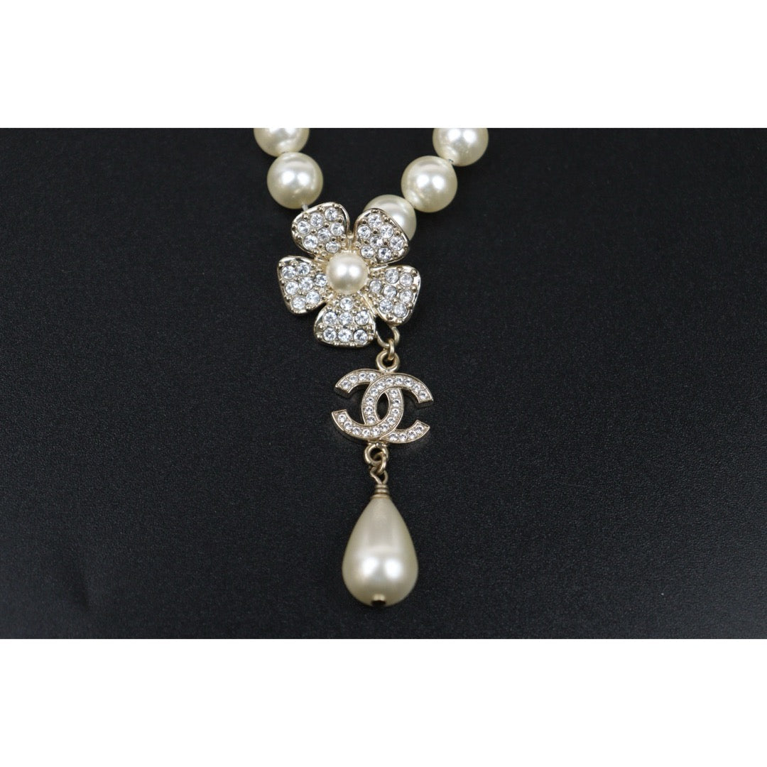 Excellent（Rank SA）｜ CHANEL Coco Mark Camellia Pearl Rhinestone  Necklace｜S25071003