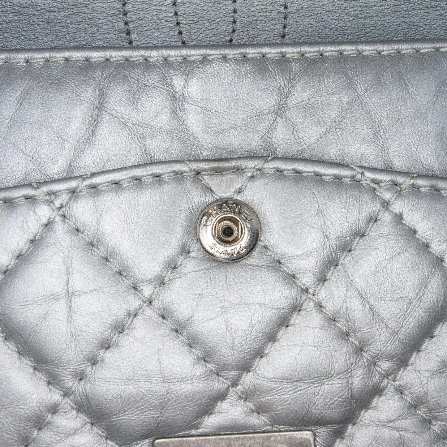 Silver Chanel Reissue 2.55 Aged Calfskin Flap 225 Shoulder Bag