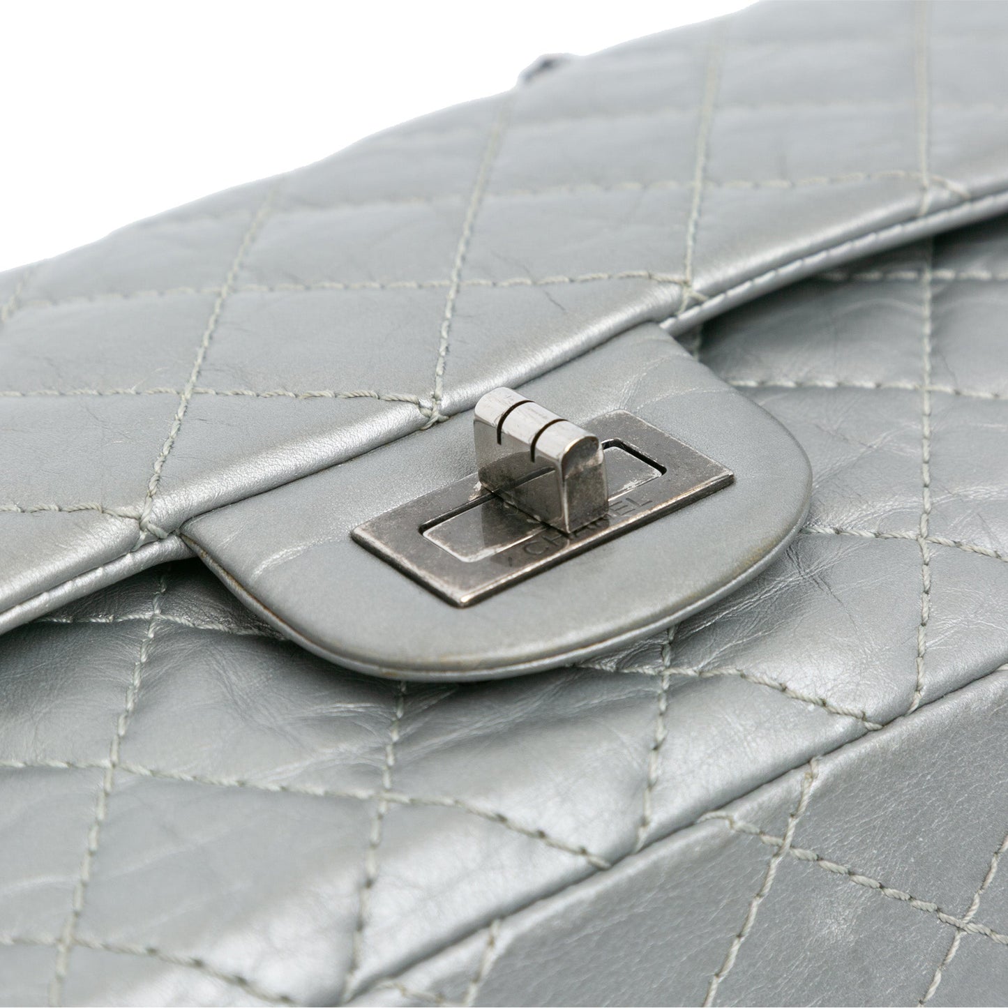 Silver Chanel Reissue 2.55 Aged Calfskin Flap 225 Shoulder Bag