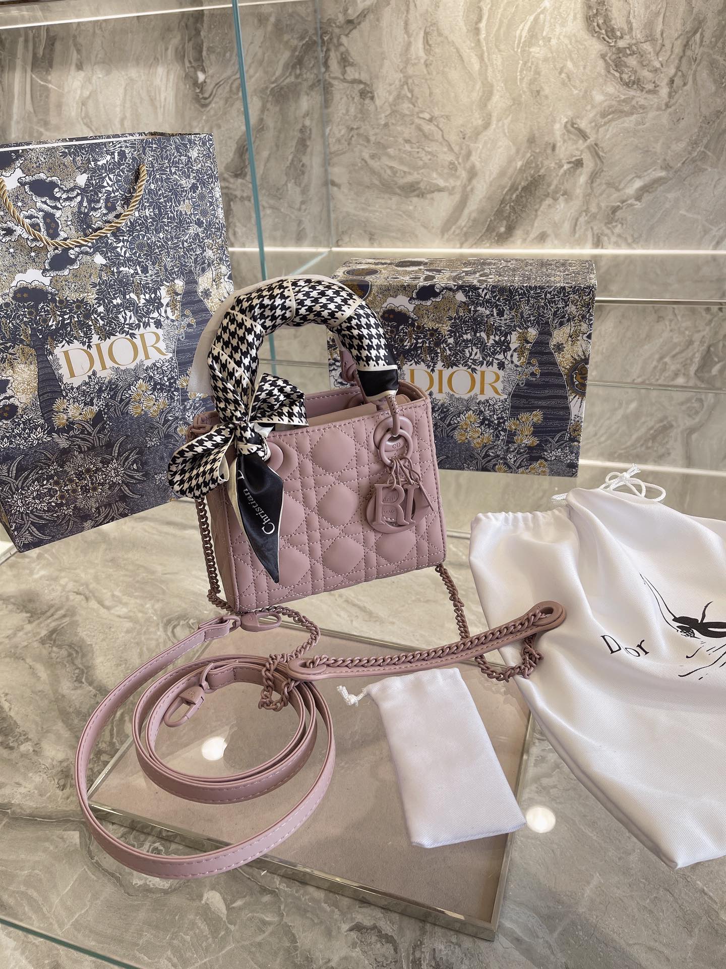 Luxury Handbags Christian Dior 058