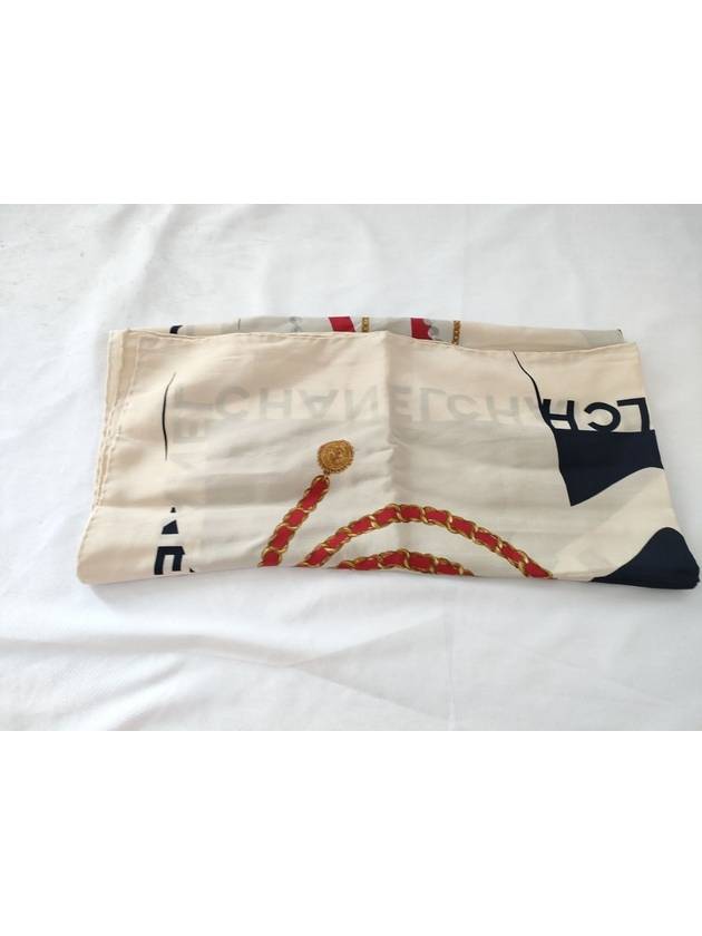 pearl accessory scarf Chanel