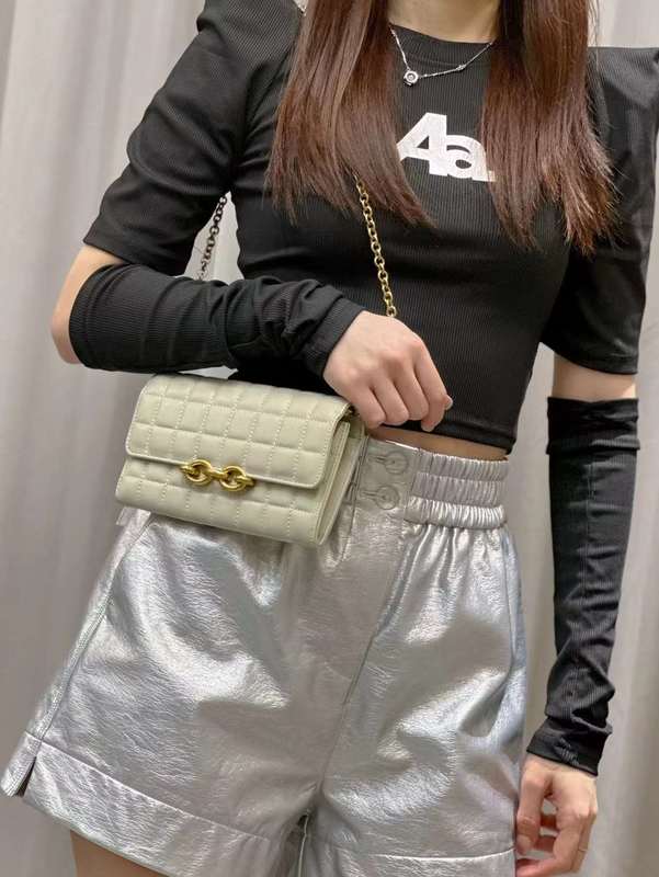 Yves Saint Laurent - Bags - The Wells Bags  623