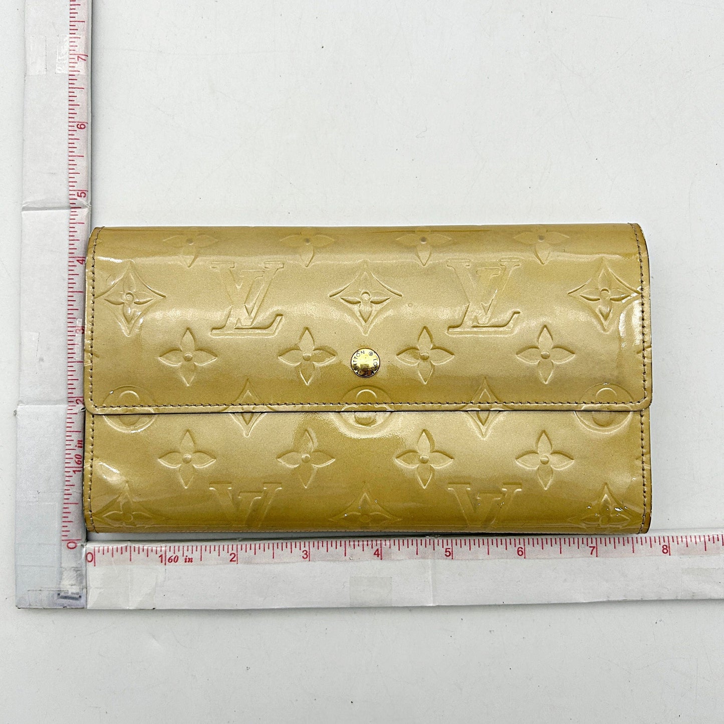 Louis Vuitton Louis Vuitton Long Wallet Monogram Vernis Portefeuille Sarah Patent Leather Beige Women's lv8809bd