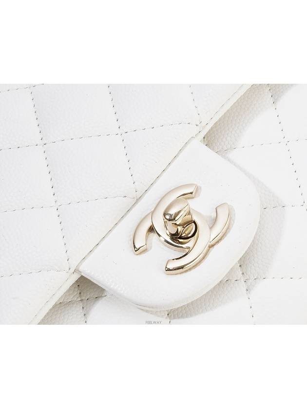 women shoulder bag Chanel
