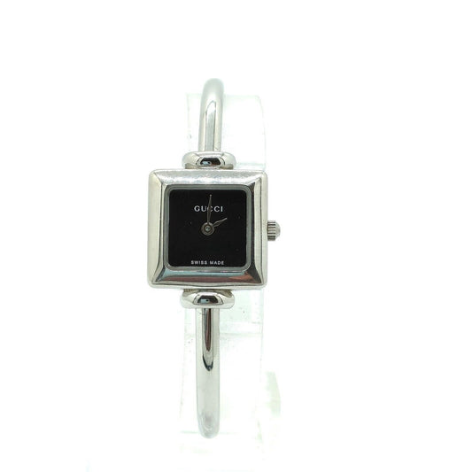 Swiss-made Gucci 1900 L series watch with a square opalescent black stainless steel dial, 7.5" long, sterling silver strap and 3 atm sapphir