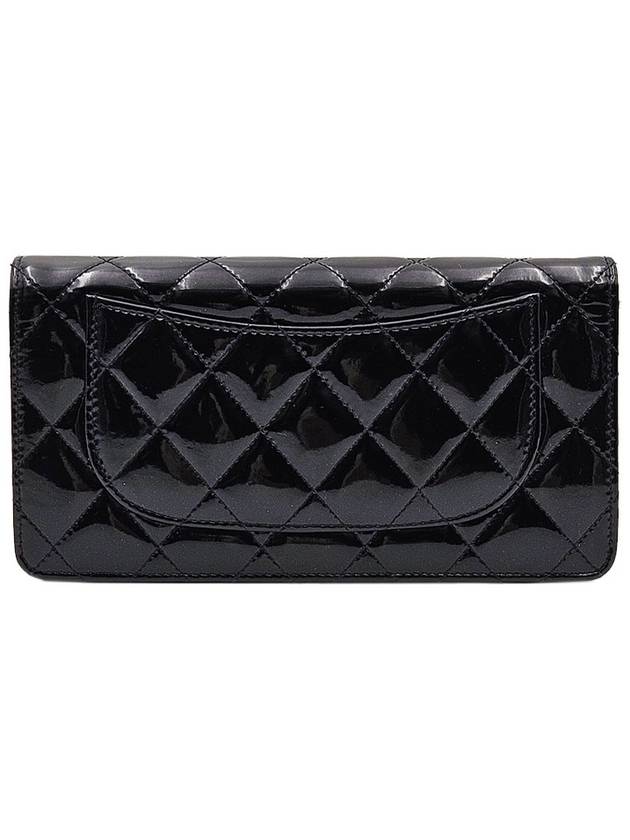 Chanel black patent silver CC logo long wallet 16th Chanel