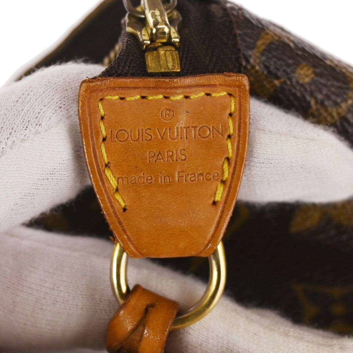 LOUIS VUITTON Pochette accessoires Clutch Bag