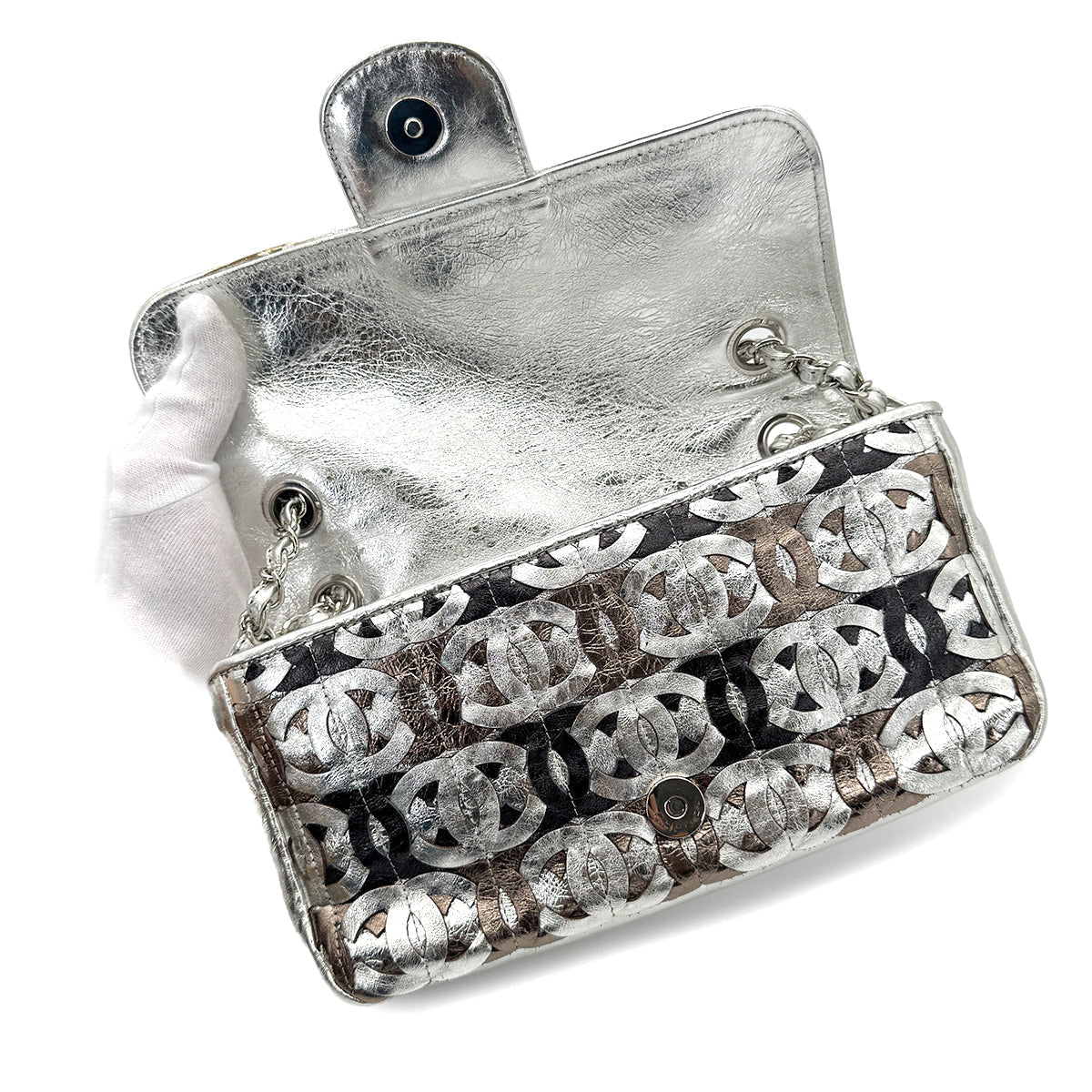 CHANEL VINTAGE CC PATCHWORK CHAIN SHOULDER BAG METALICSILVER LEATHER 90269625