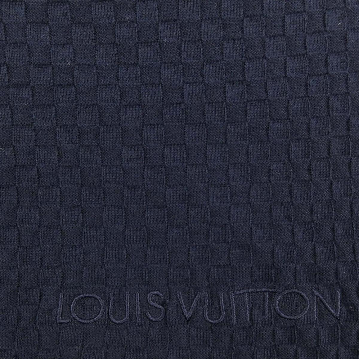 Louis Vuitton Muffler at