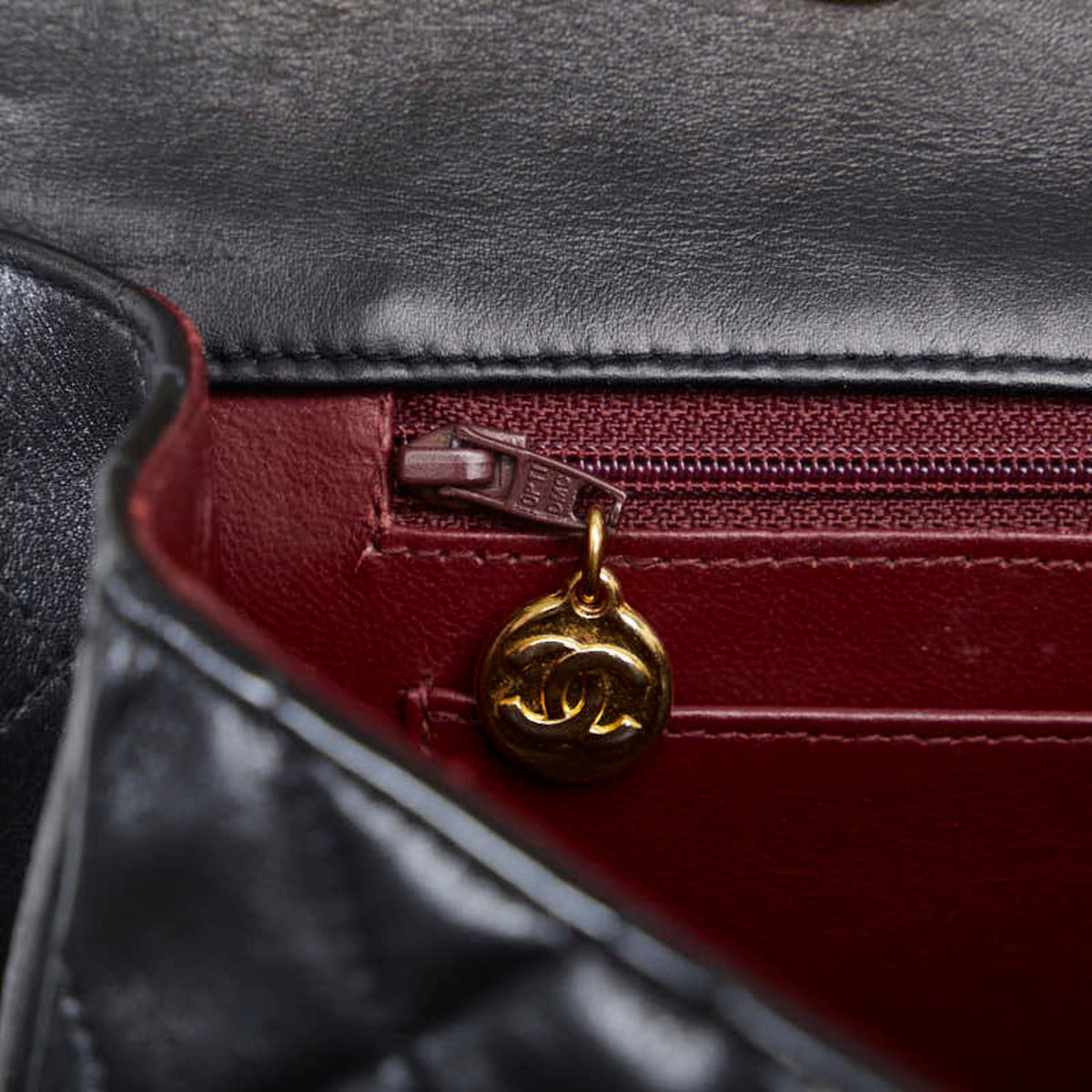 CHANEL Shopper