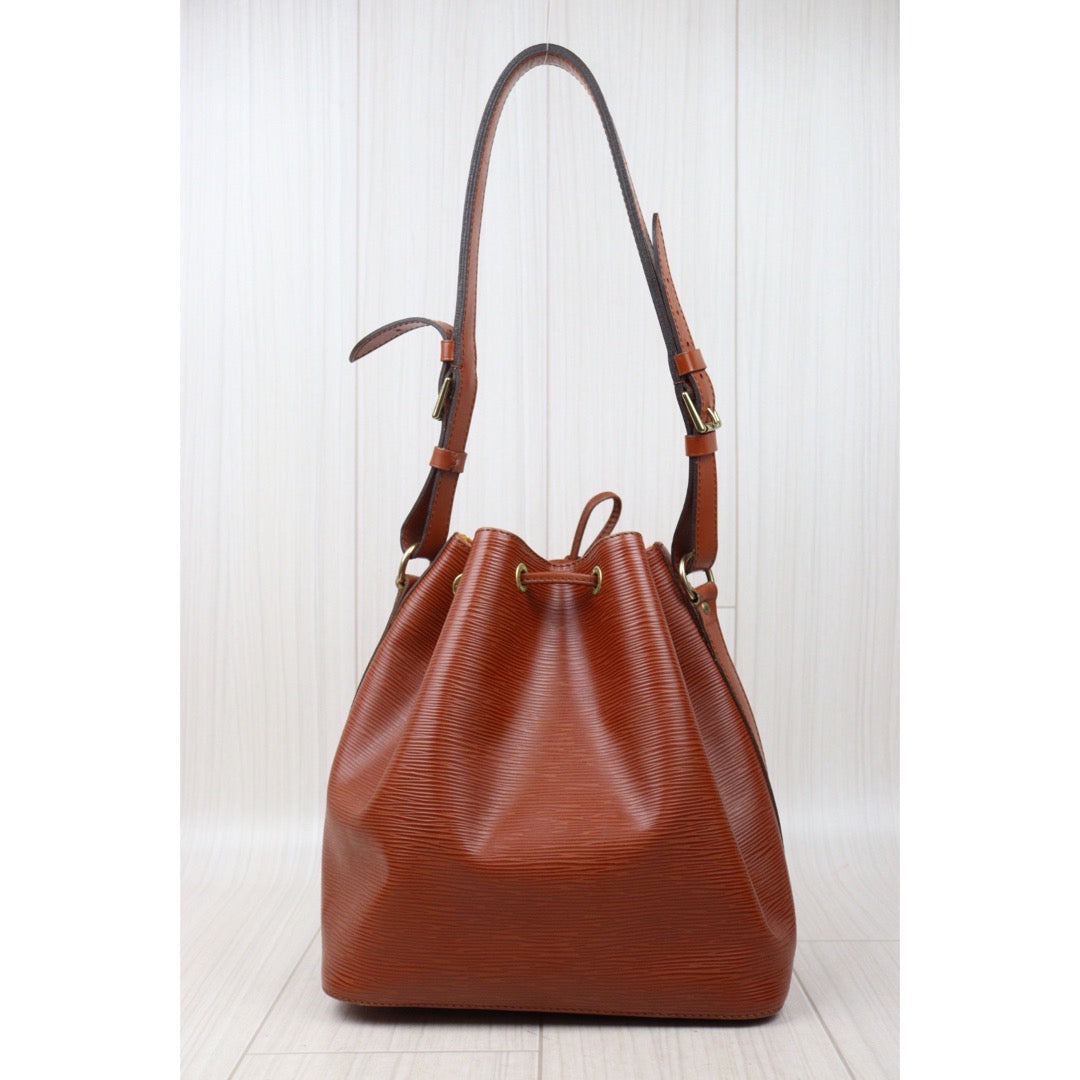 Rank AB ｜ LV Epi Shoulder Bag Brown｜24061102