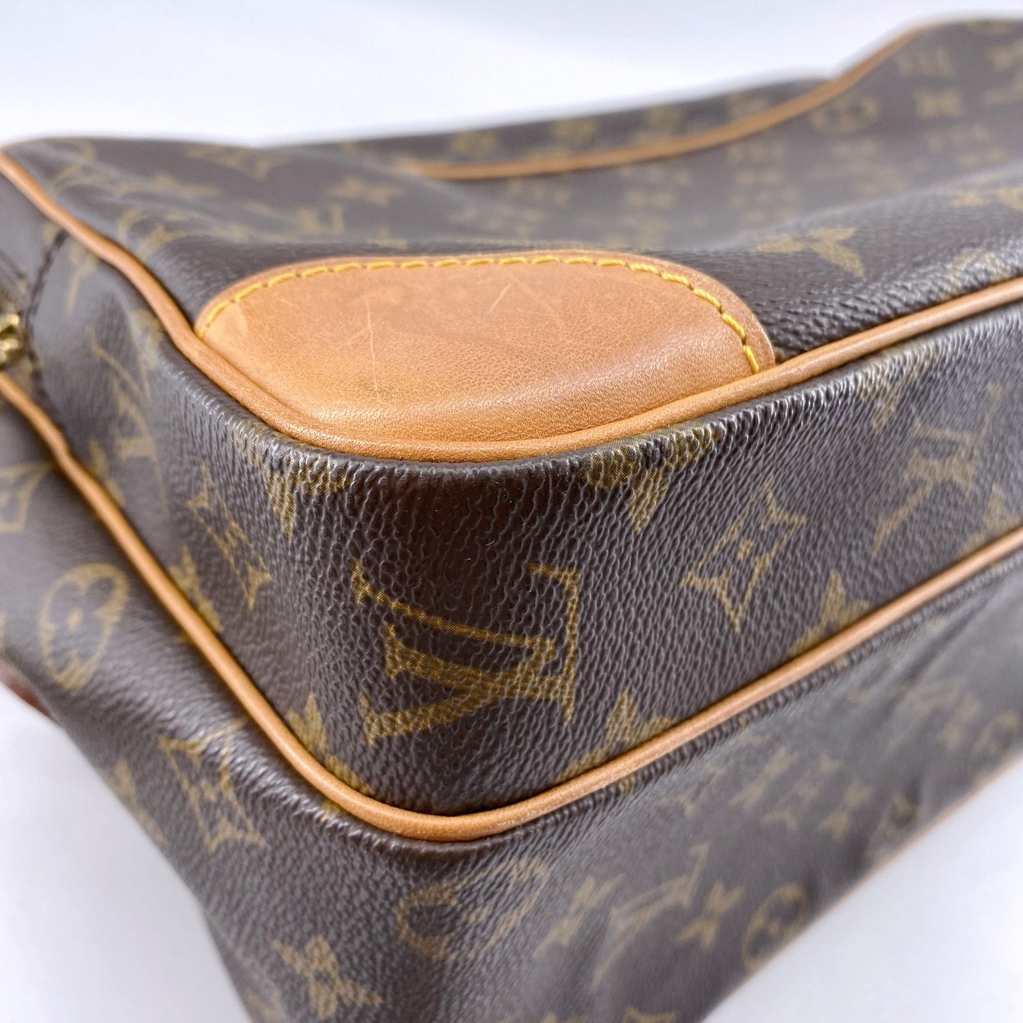 Louis Vuitton Nile Crossbody Bag