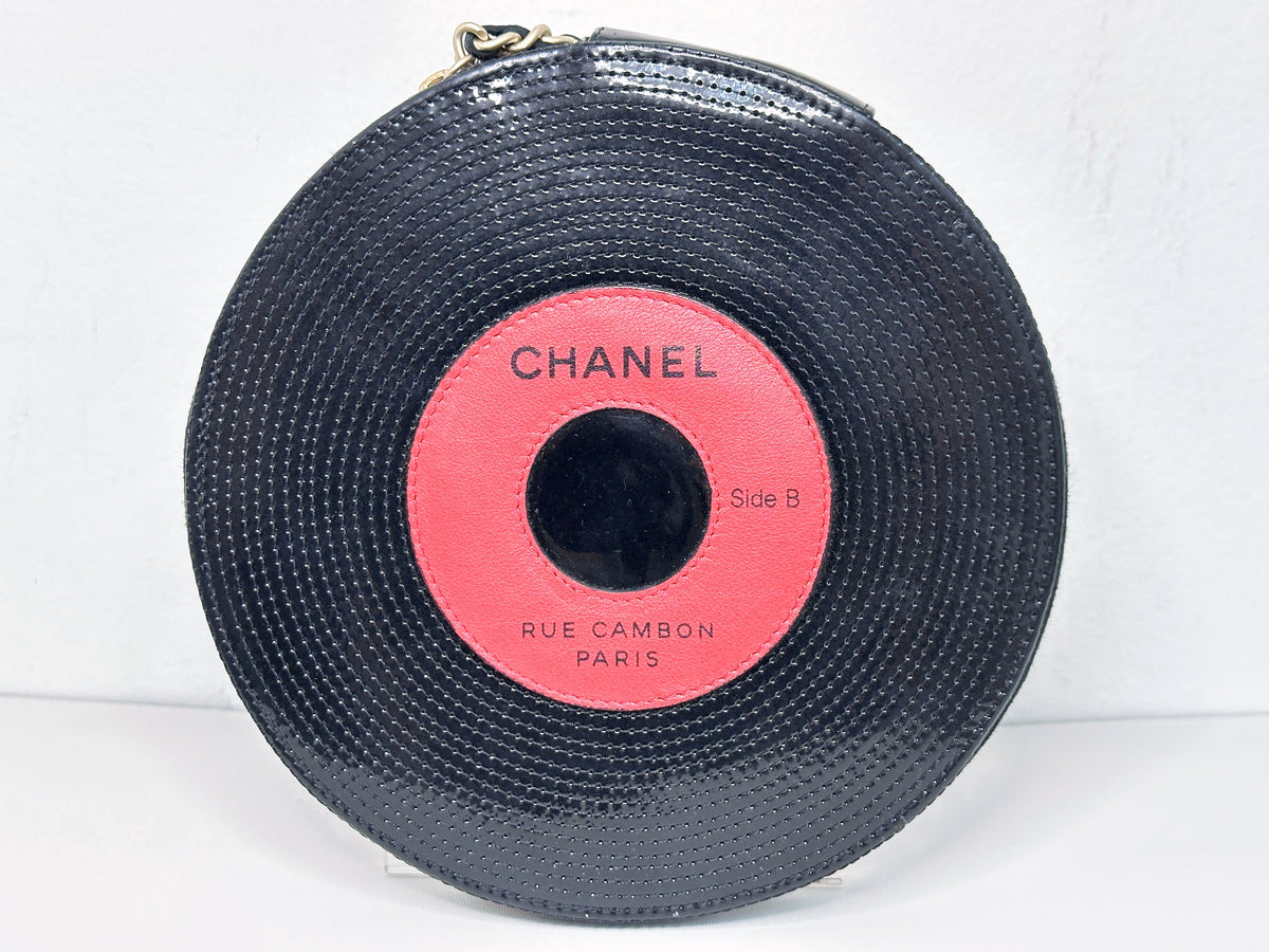Chanel Record Chain Bag in Patent Leather Black Red 8954 holo