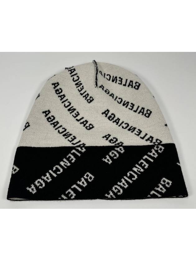 Luxury Balenciaga  Beanie OS