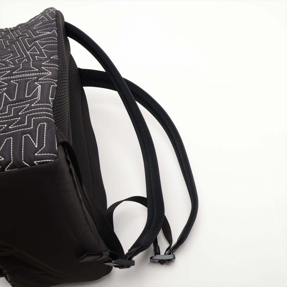 Louis Vuitton Snow Capsule Collection Backpack Multi-Pochette M21426   Initial Enter