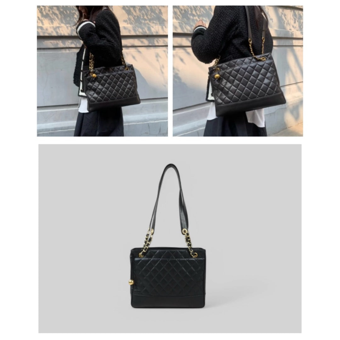 Very Good ( Rank A)｜ CHANEL Matrasse Lamb Skin  Tote Bag Black  Made In 1991-1994 Year｜W24080704