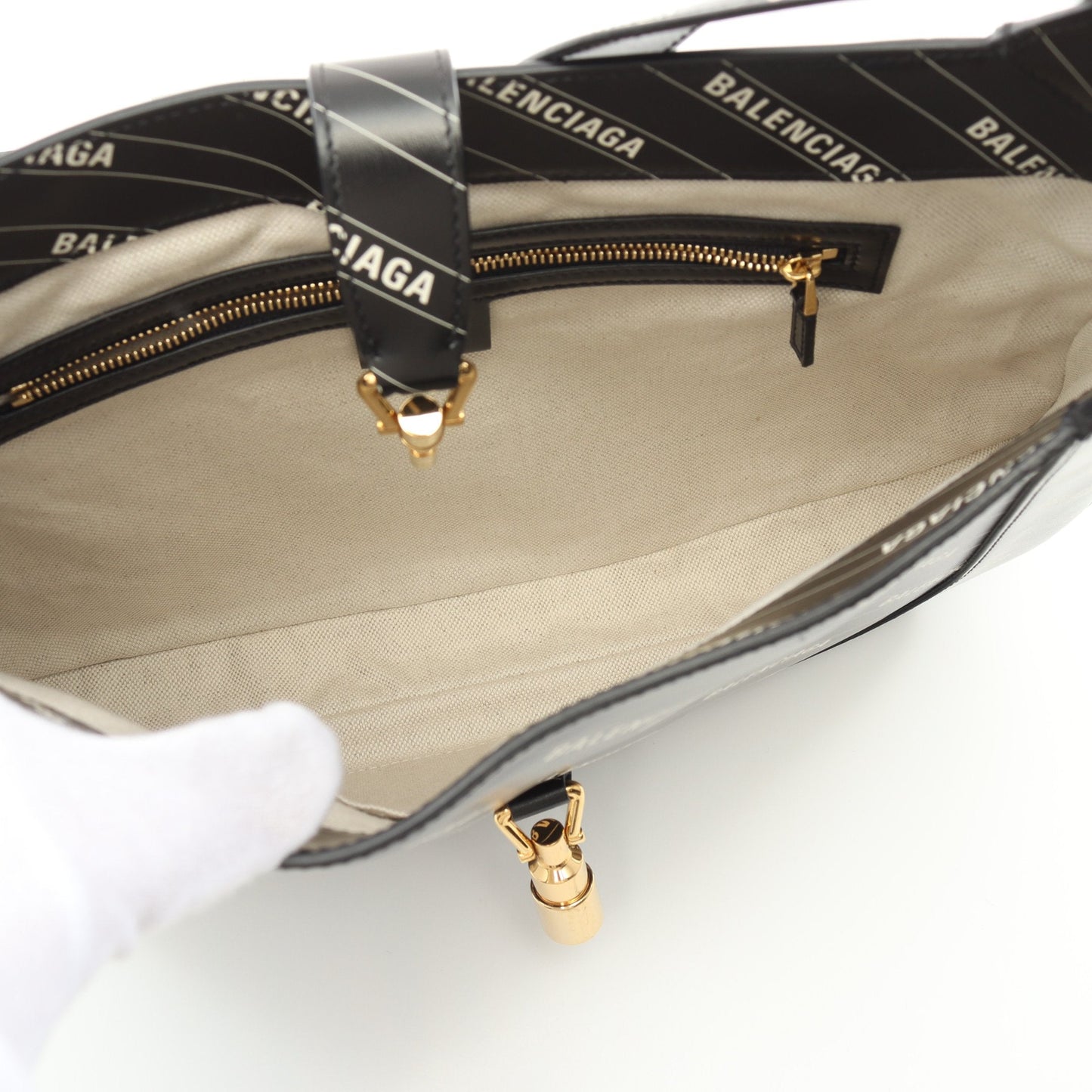 GUCCI GUCCI * Luxury Balenciaga  Hacker Jackie 1961 Shoulder bag Leather Black White