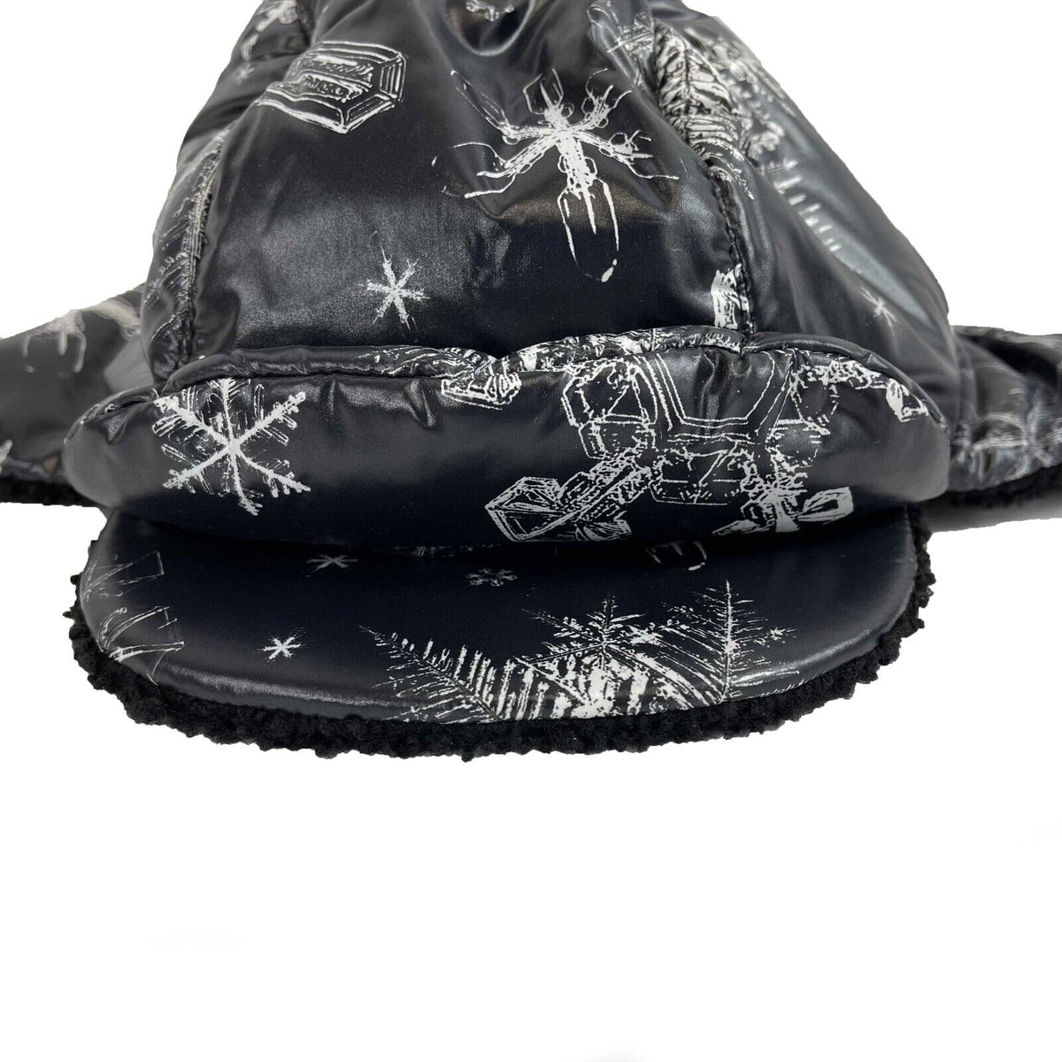 Top Quality Chanel New Gorgeous  Shearling / Nylon Trapper Hat Gray / White M