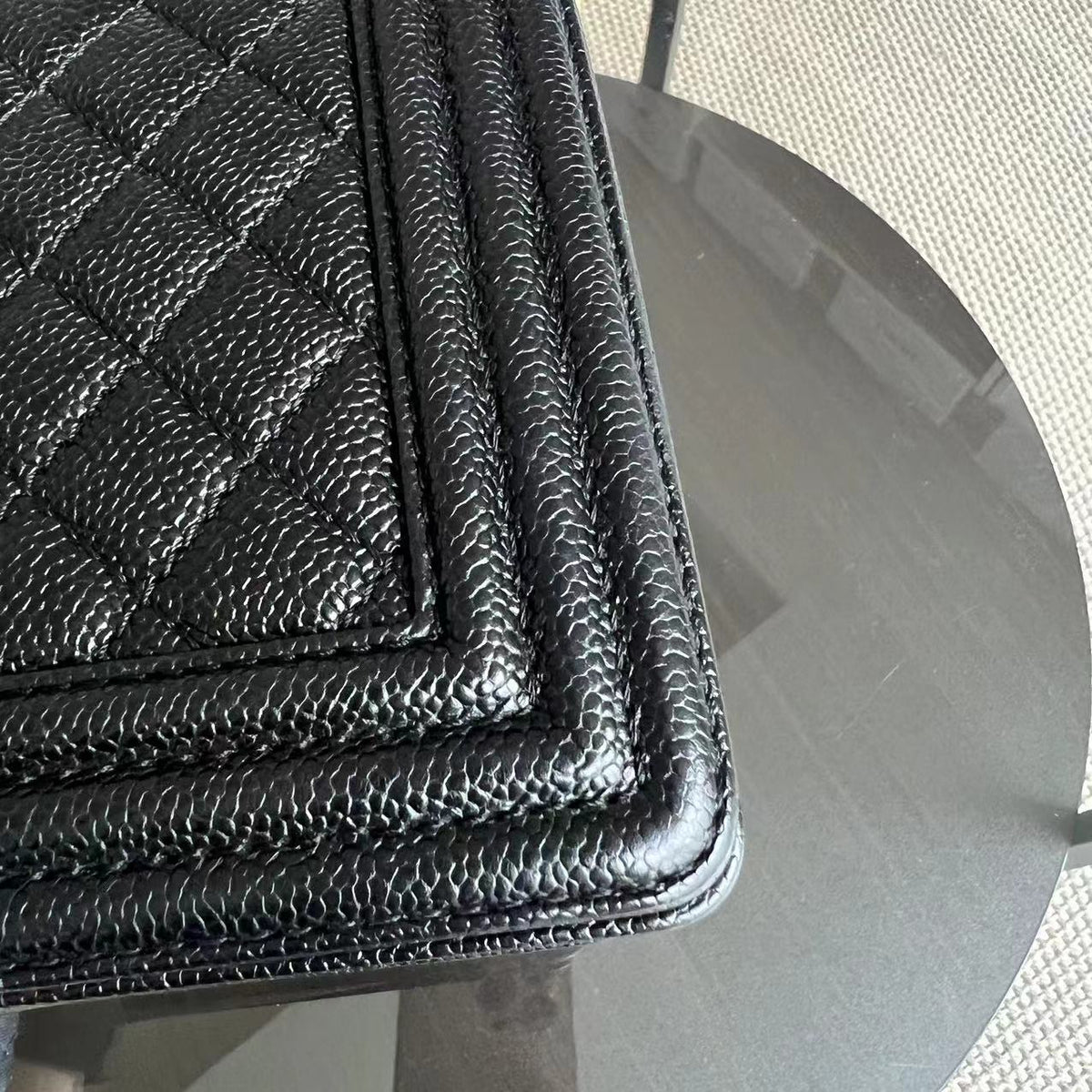 Caviar Boy New Medium 28CM Quilted Grained Calfskin Black Golden Hardware Series 20