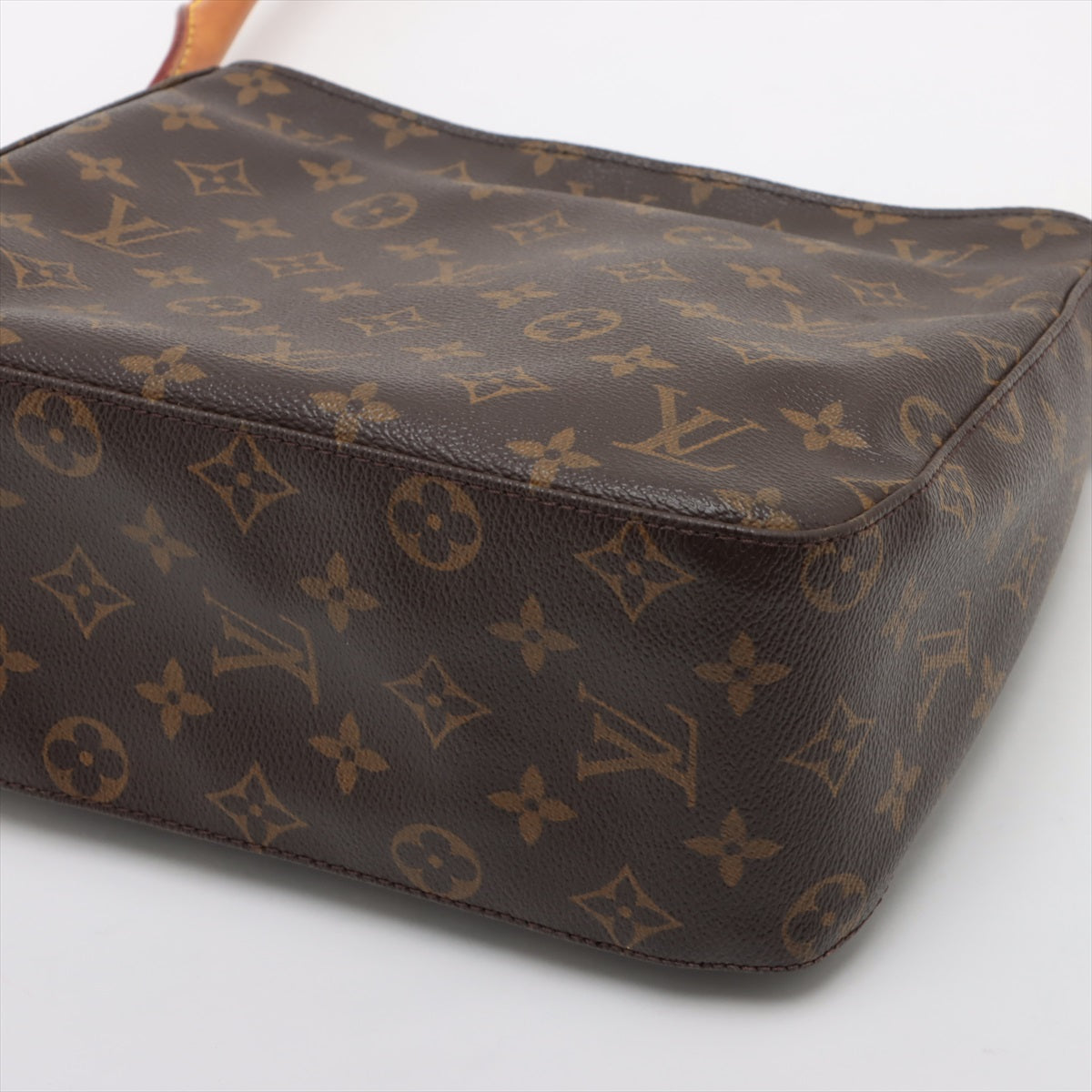Louis Vuitton Monogram Loo MM M51146