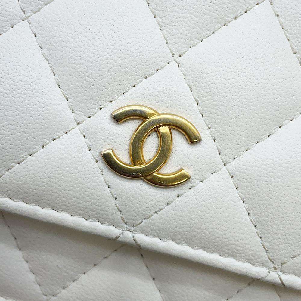 CHANEL Matelasse Chain Wallet Frill White Lambskin