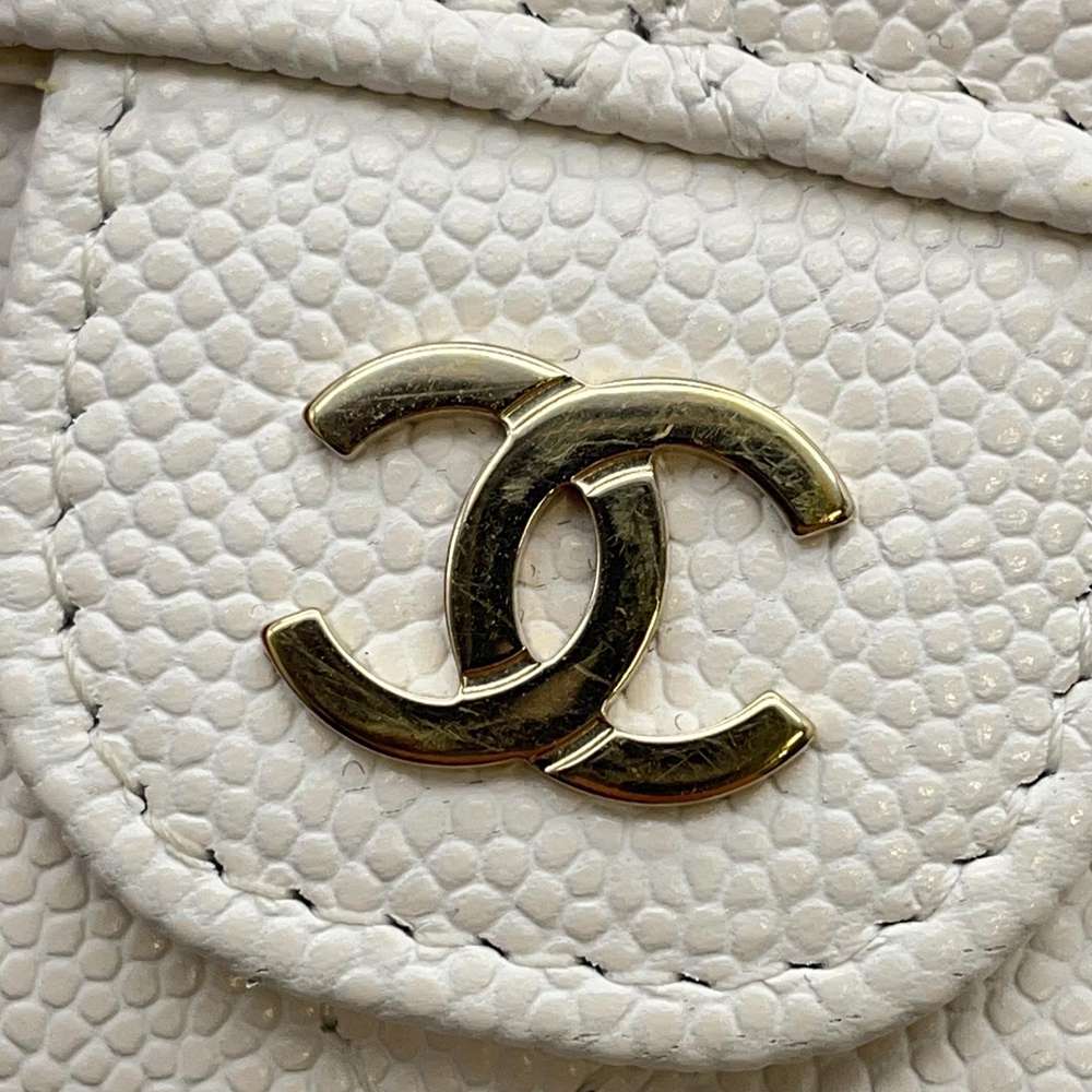 CHANEL Matelasse Tri-Fold Wallet White AP0230 Caviar Leather