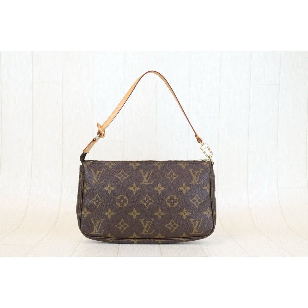 Good ( Rank AB) ｜ LV Monogram Pochette Accessoires Vintage Model｜H24100202