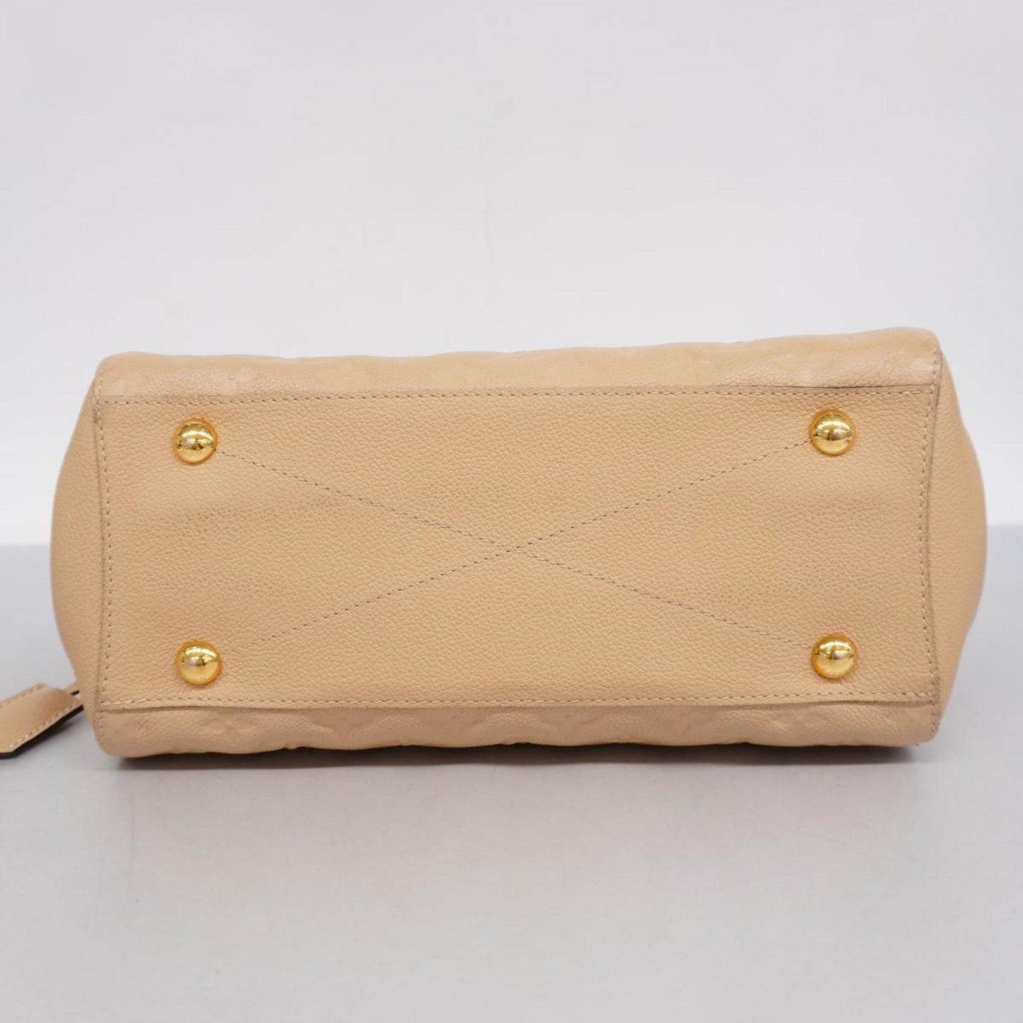 Louis Vuitton Montaigne