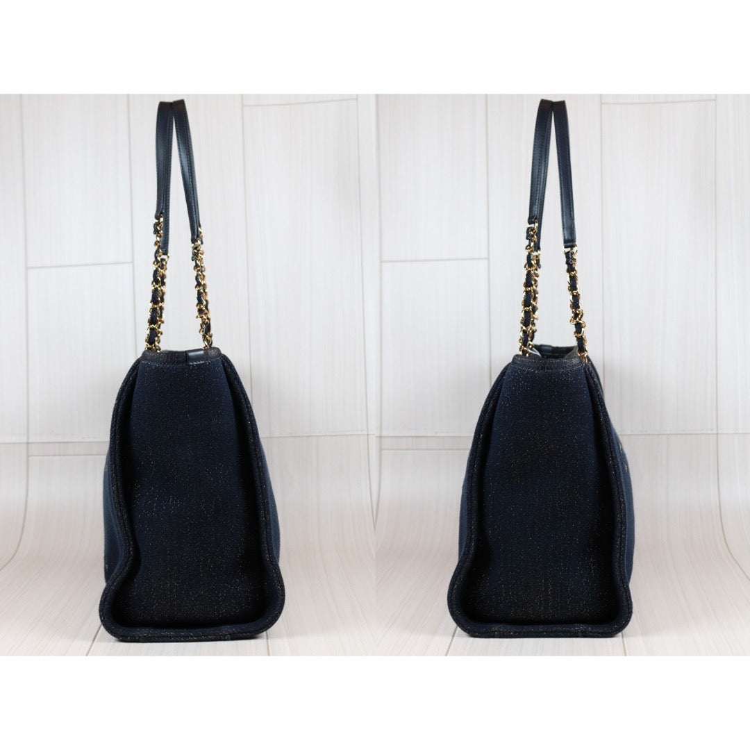 Rank A｜ CHANEL Canvas Tote Bag Navy  Made In 2019 Year｜S24042905