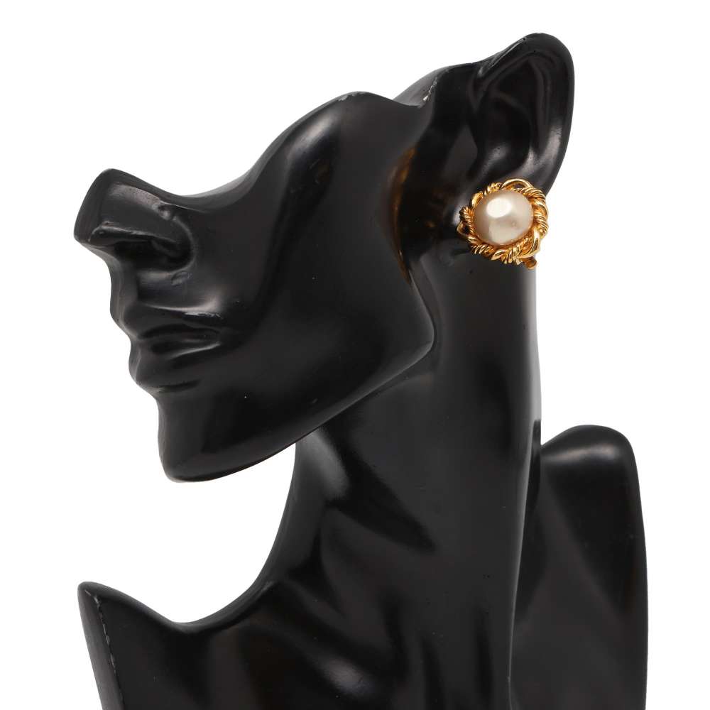 CHANEL Faux Pearl  Earring Gold Metal