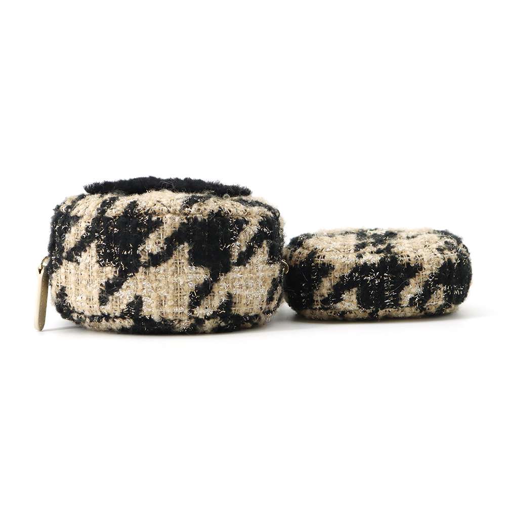 CHANEL CC Logo Round ChainShoulder Beige/Black AP0986 Tweed Boa
