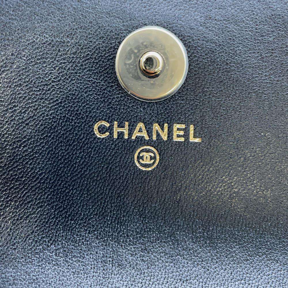 CHANEL Matelasse Pearl Chain Wallet Black AP2583 Lambskin