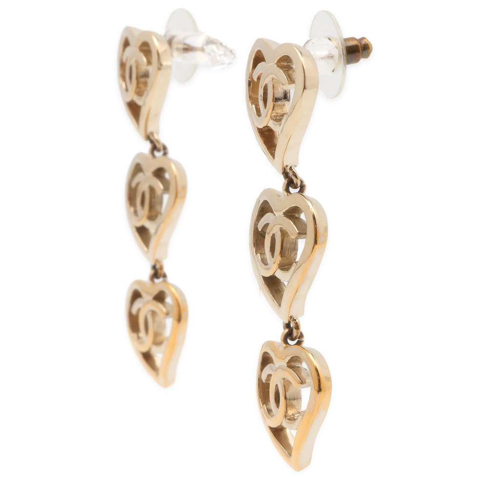 CHANEL CC Logo Heart Earrings Gold Gold Plated
