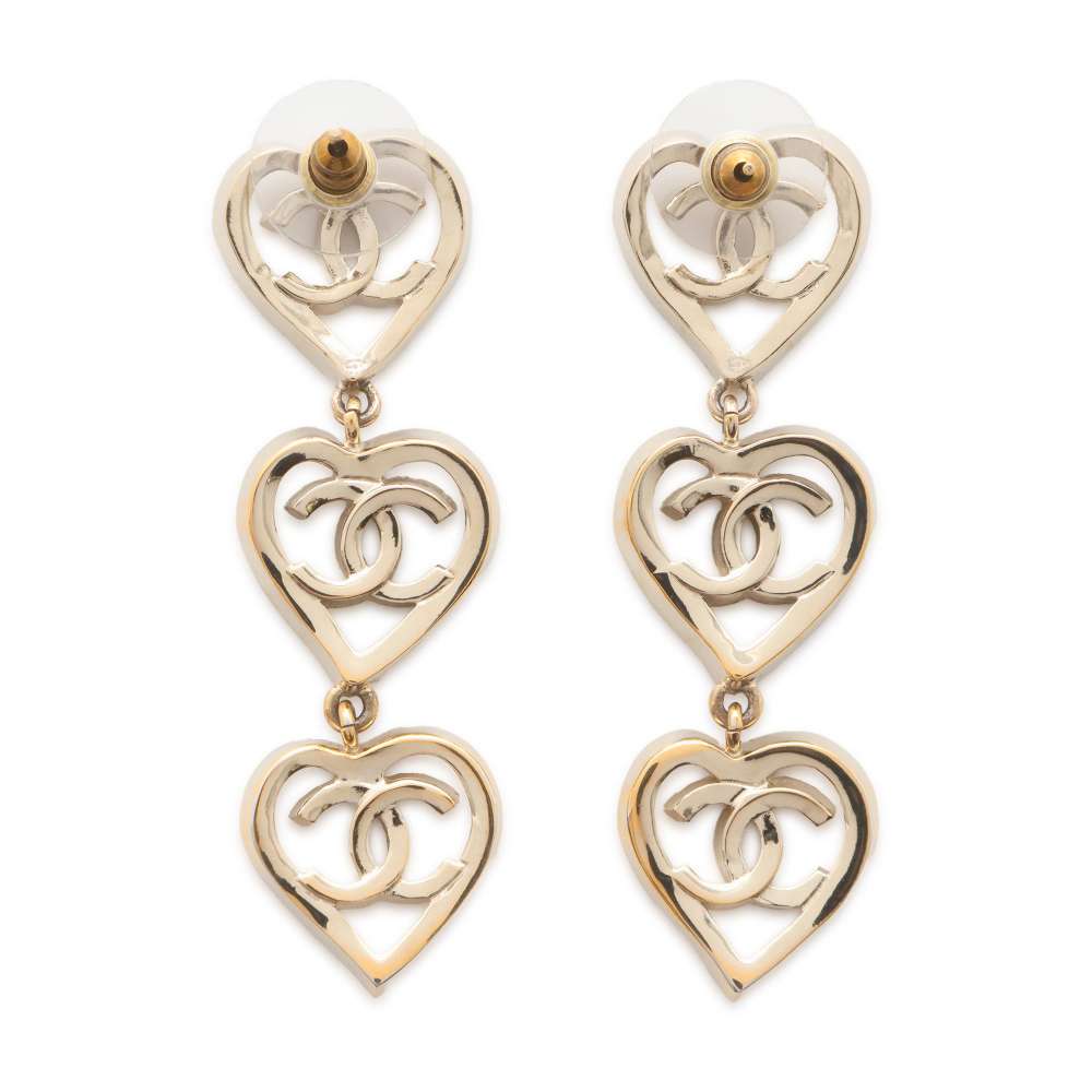 CHANEL CC Logo Heart Earrings Gold Gold Plated