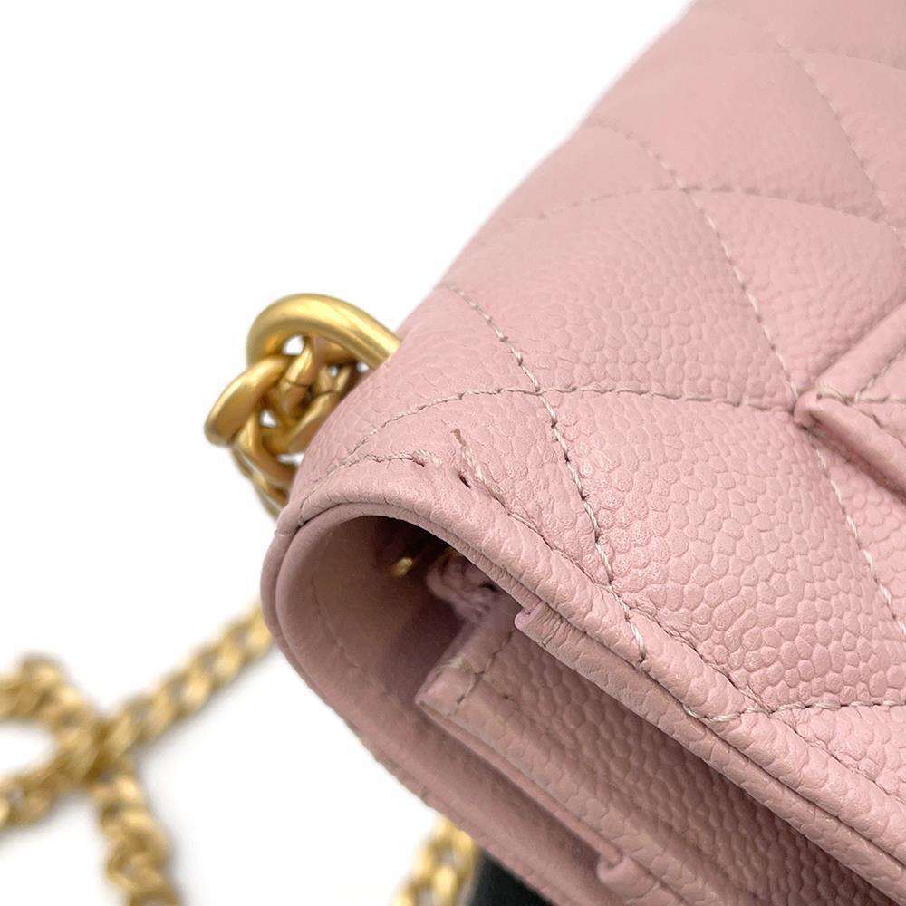 CHANEL Heart Chain Chain Wallet Pink Caviar Leather