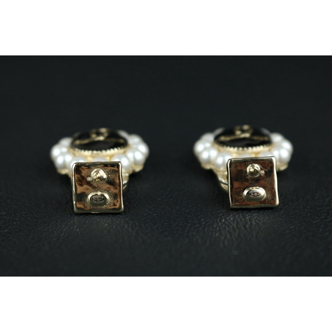 Excellent（Rank SA）｜ CHANEL Coco Mark Zipper pull Pearl Earrings｜X25030106