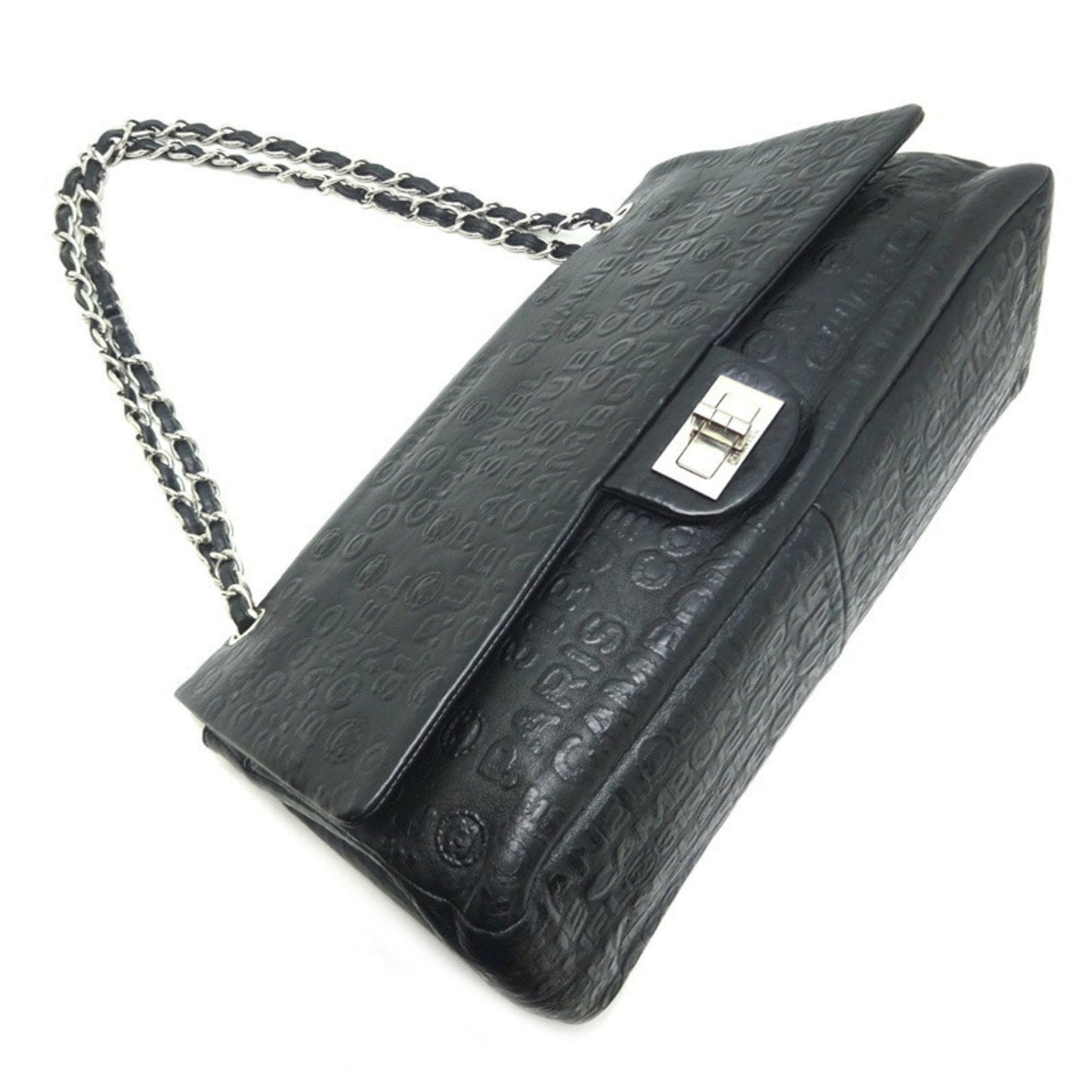 CHANEL Shoulder Bag