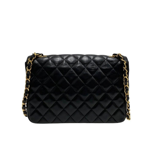 CHANEL Matelasse Shoulder Bag
