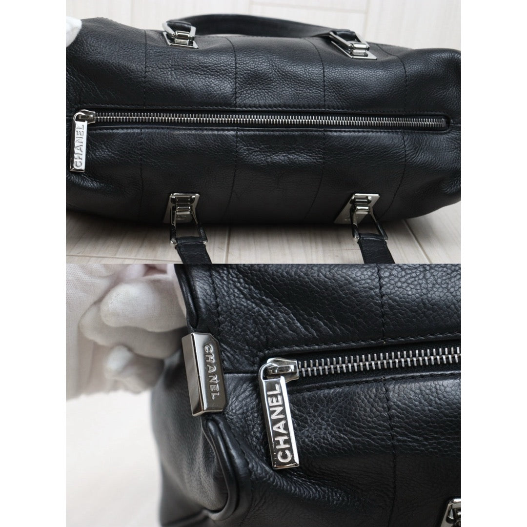 Very Good ( Rank A)｜ CHANEL Calfskin Choco Bar Handbag Black Made in 2003-2004 Year｜P25062706