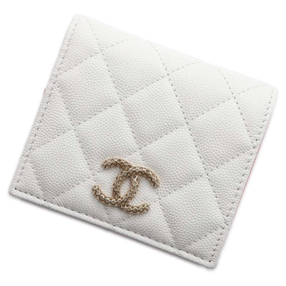 CHANEL Matelasse Bifold Wallet Small Wallet White AP3055 Caviar Leather