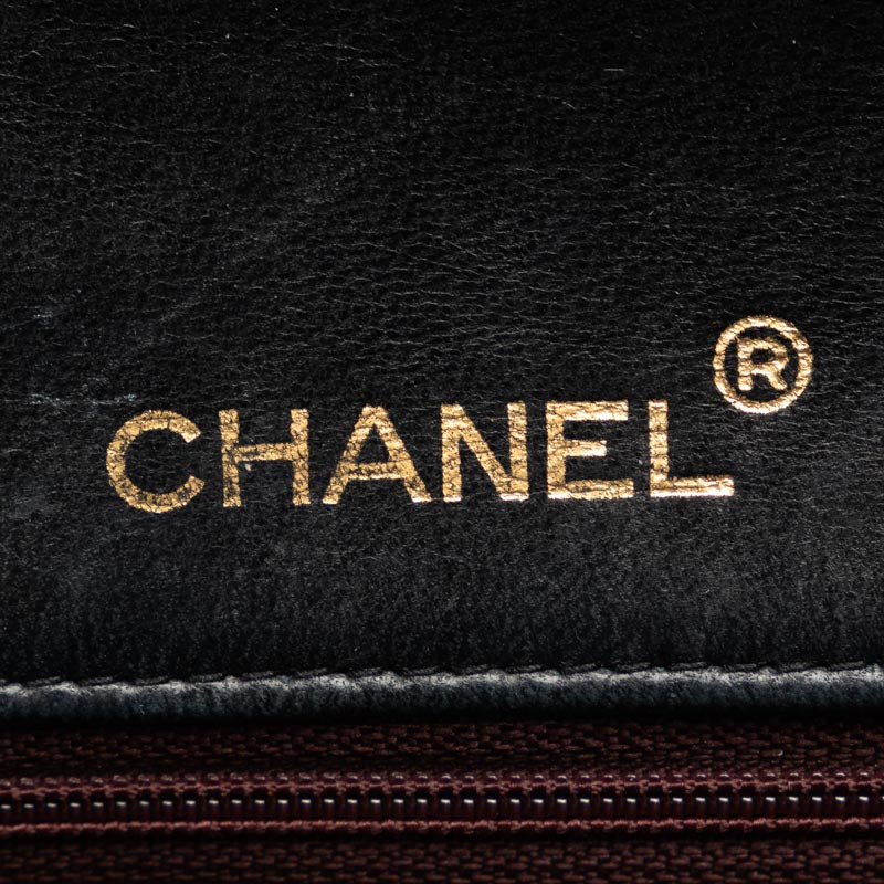 CHANEL Vintage Quilted Flap Shoulder Bag Black Lambskin Ladies