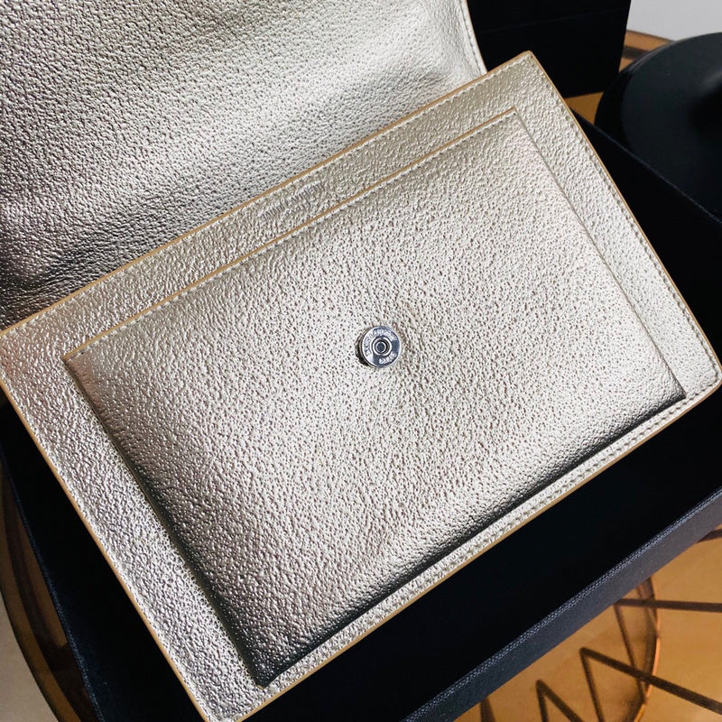Yves Saint Laurent - Bags - The Wells Bags  458