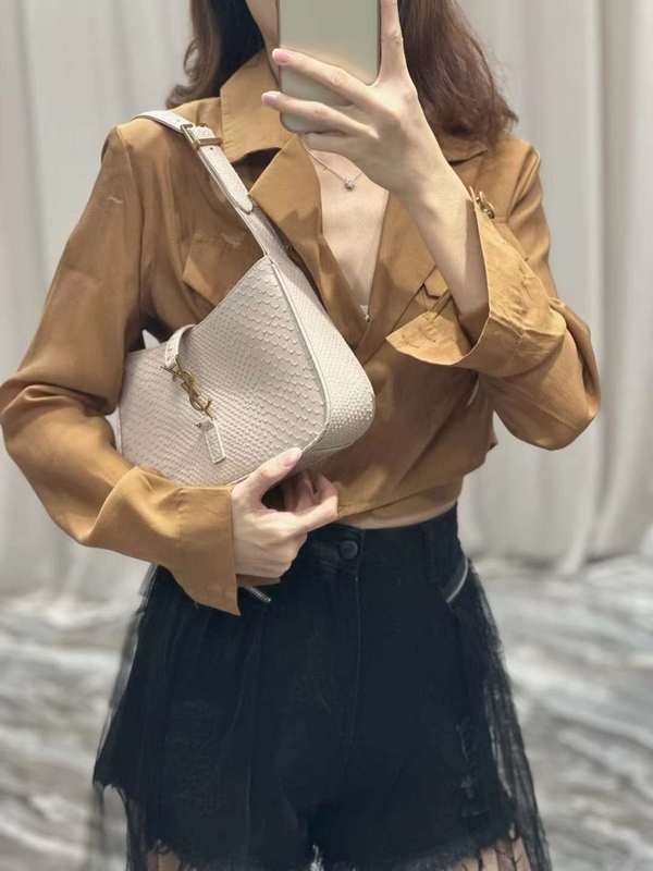 Yves Saint Laurent - Bags - The Wells Bags  548
