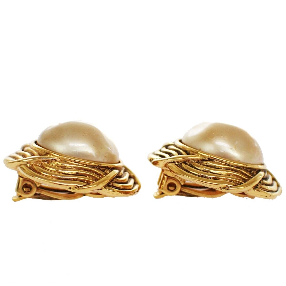 Top Quality Chanel Earrings