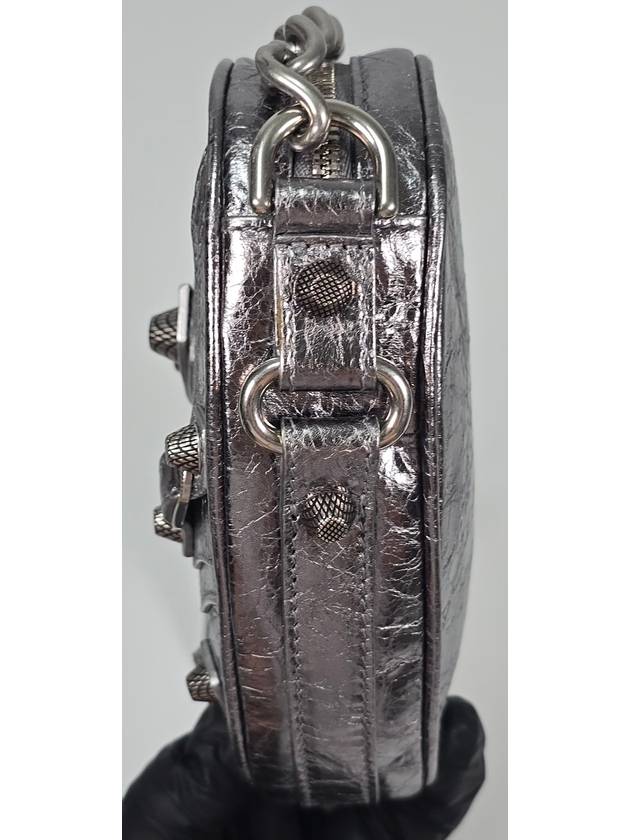 Luxury Balenciaga  Lecagol heart chain shoulder bag