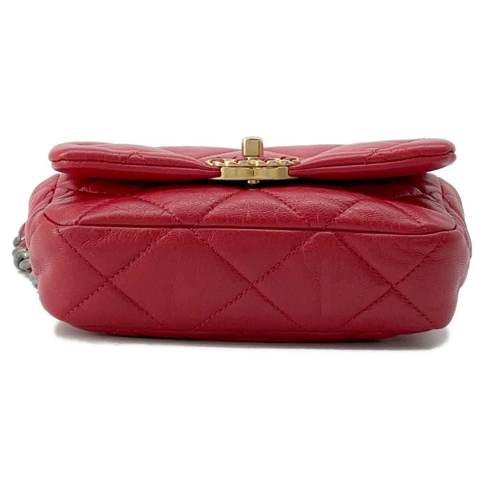 CHANEL CHANEL19 Belt Bag Red AS1163 Lambskin