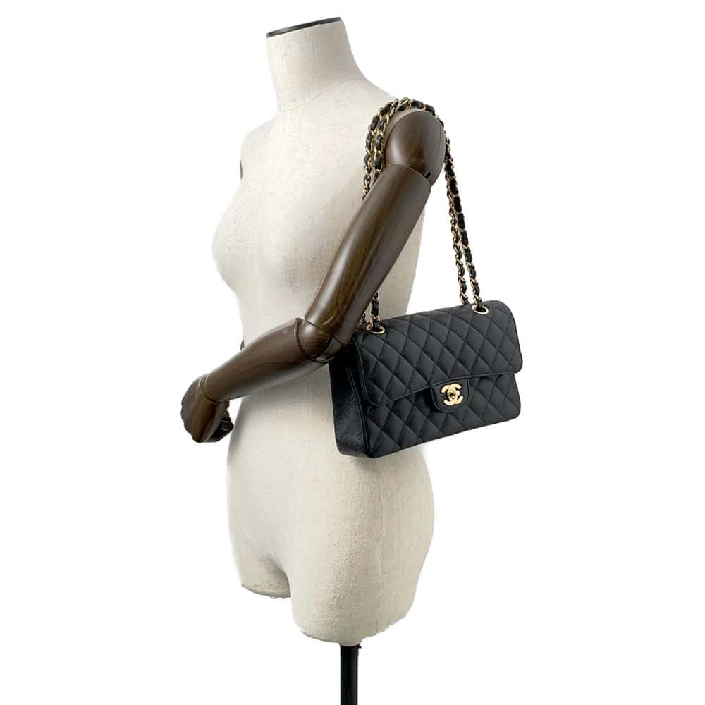 CHANEL Matelasse W Flap ChainShoulder Bag Black A01113 Caviar Leather Size 23